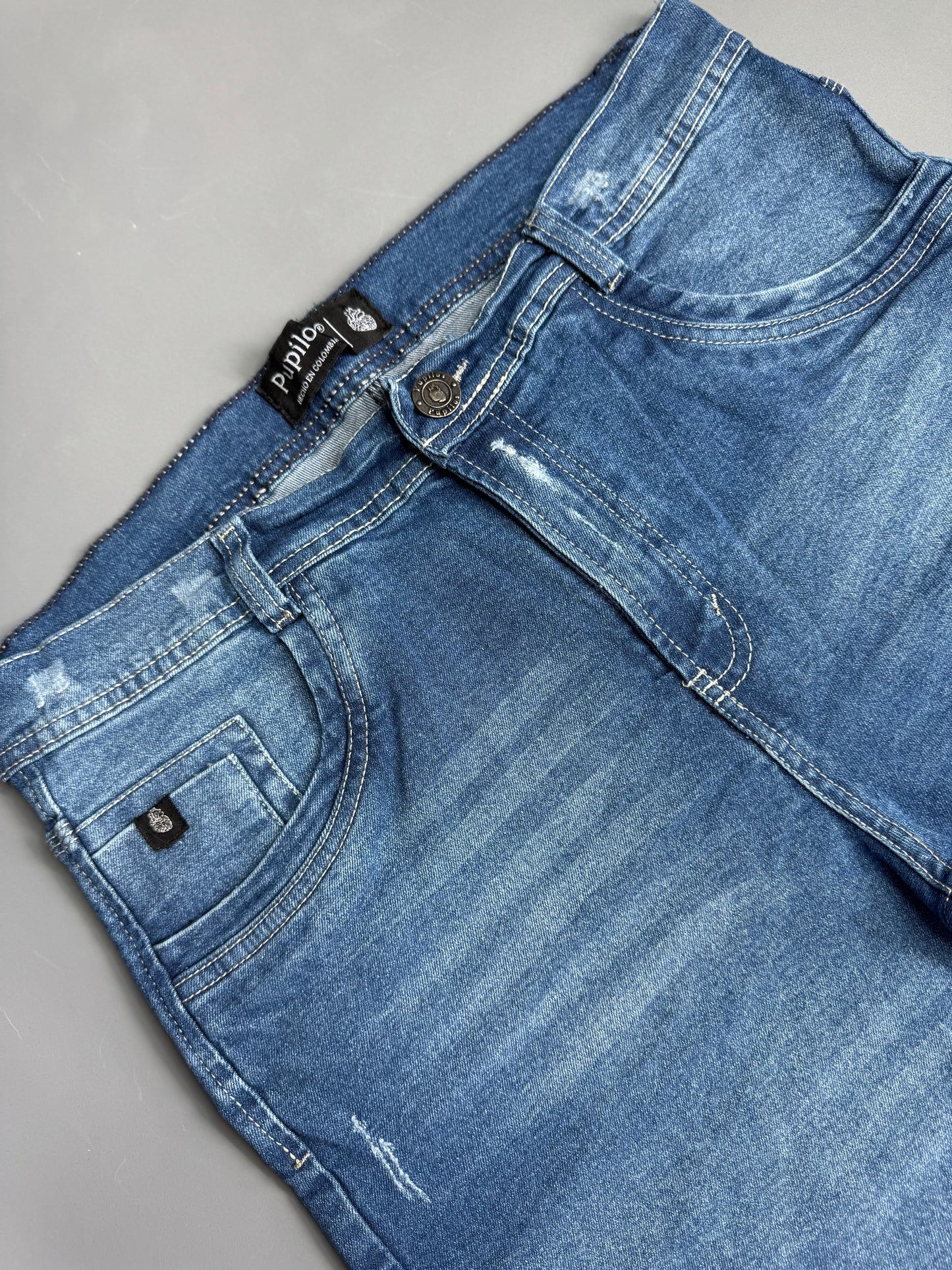 Bermuda Clásica Stretch